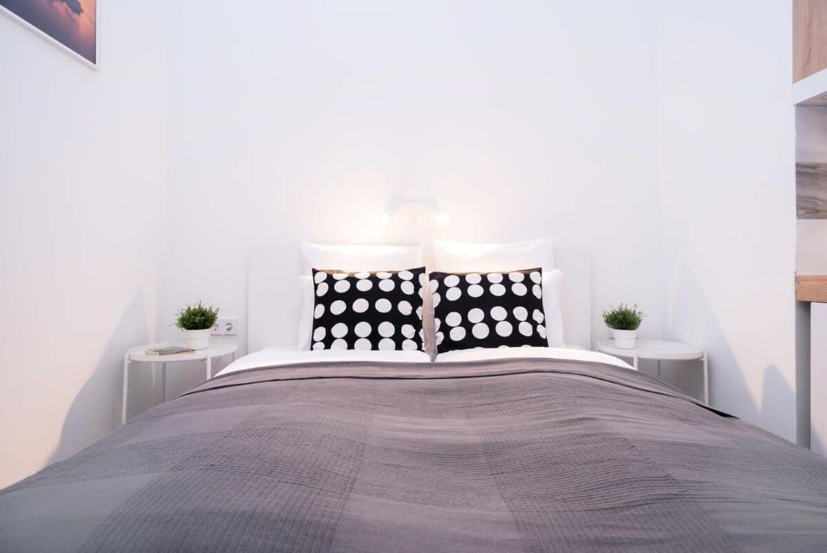 New Comfy Studio At Convenient Location Budapesta Exterior foto