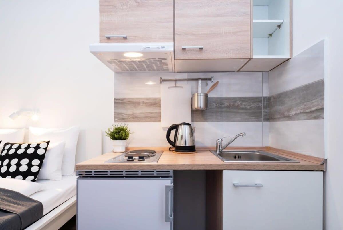 New Comfy Studio At Convenient Location Budapesta Exterior foto